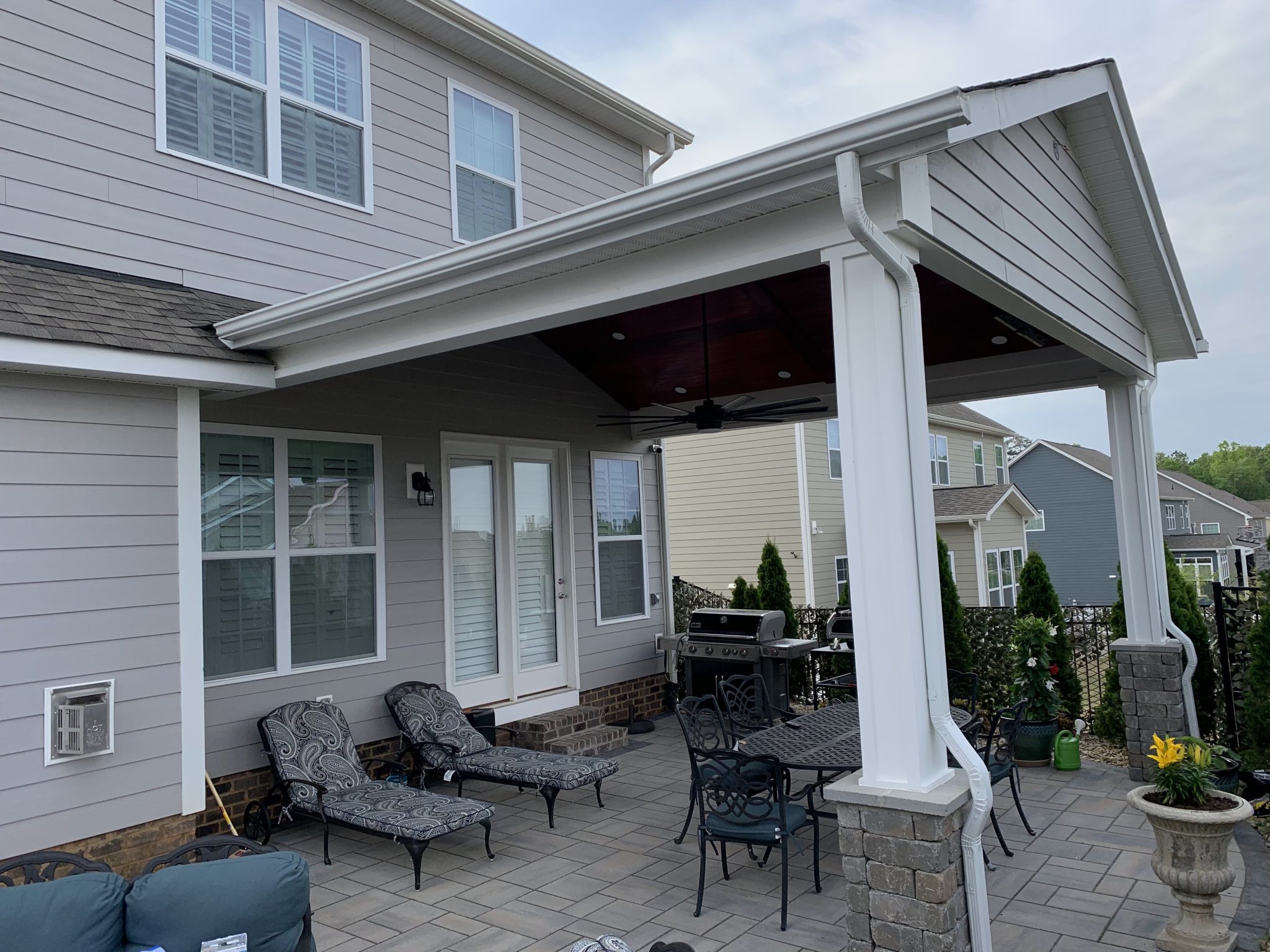 Crown Pools And Outdoor Living, Inc (5)